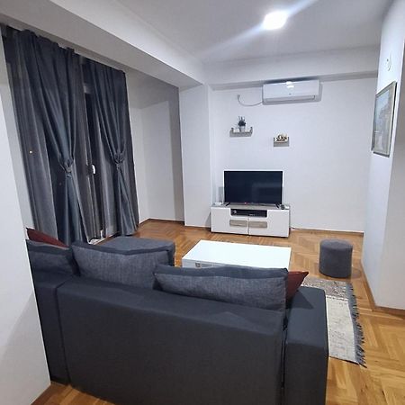 Bim Apartment Ohrid Buitenkant foto